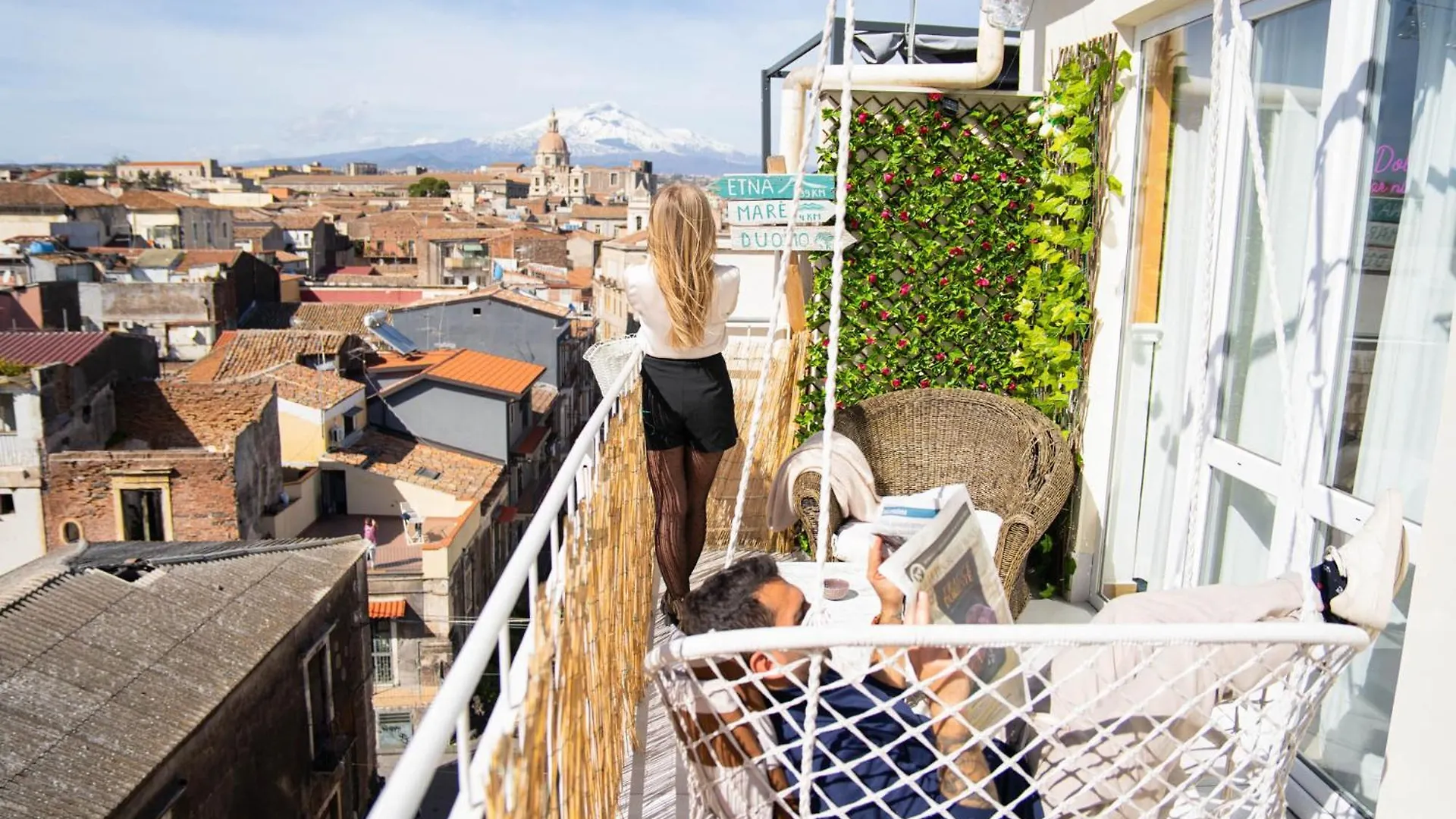 Finestra Sulla Sicilia Bed and Breakfast Κατάνια