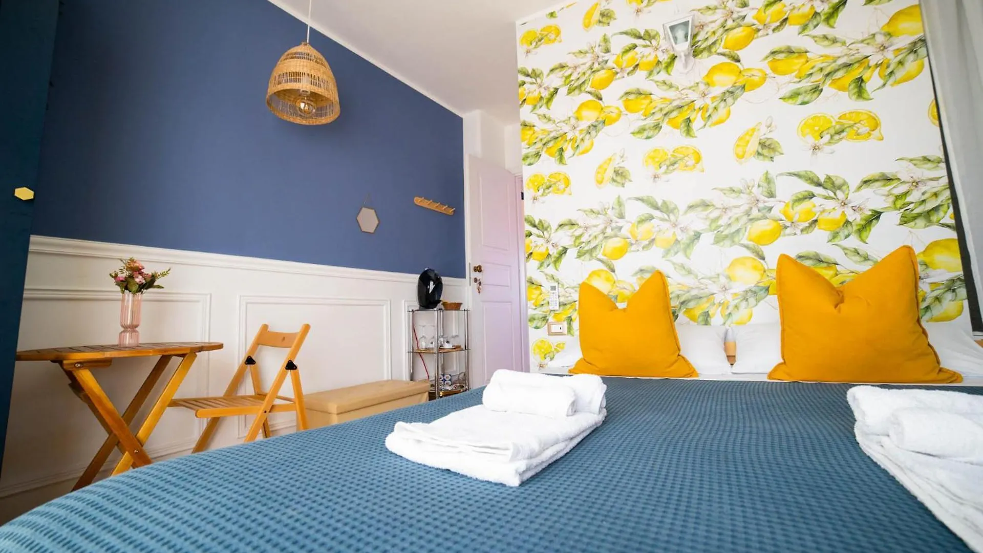 Finestra Sulla Sicilia Bed & Breakfast Catania 0*,
